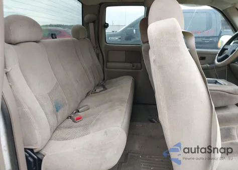 2003 Chevrolet Silverado 1500 Ls z USA, uszkodzony, nr VIN 2GCEC19VX31366221